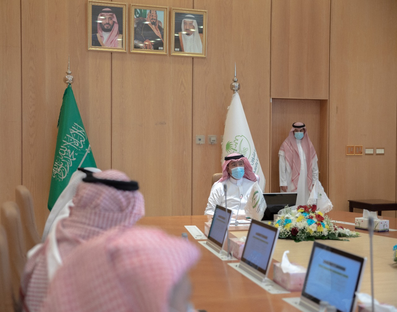 "الحقيل" يرأس الإجتماع الأول للأعمال مع اللجنة الوطنية العقارية بمجلس الغرف السعودية
